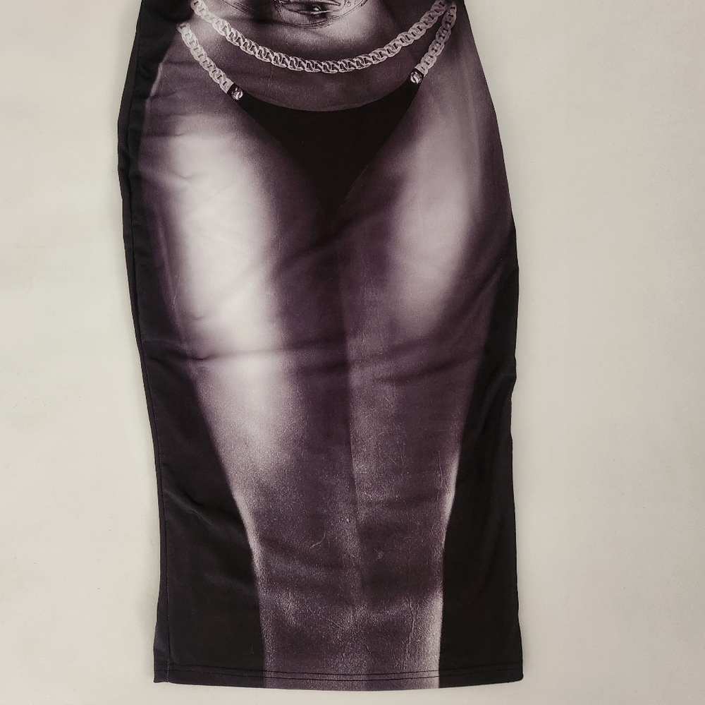 SHEIN Woman Figure Graphic Print Bodycon Maxi Dress - Picture 7 of 14
